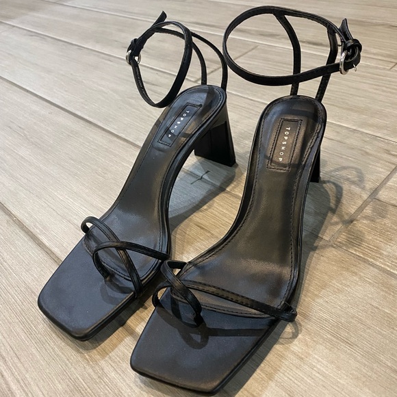 TopShop Black Block Heels - Picture 1 of 3